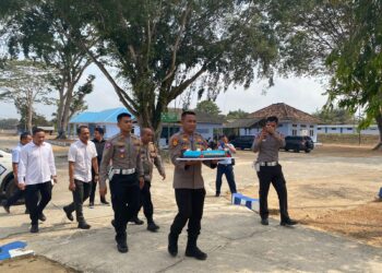 Polres Mesuji Berikan Surprise ke Kodim 0426/TB Dan Lanud Pangeran Bun Yamin Pada Momen HUT TNI Ke 78