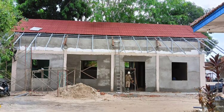 Tahun Anggaran Sudah Berganti, Rehabilitasi Gedung Kantor Kesbangpol Belum Rampung