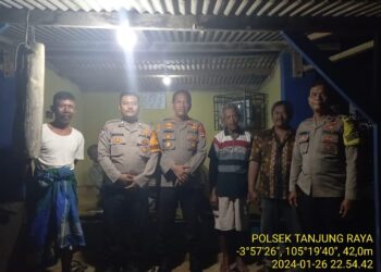 Kapolsek Tanjung Raya Cooling Sistem di Malam Hari