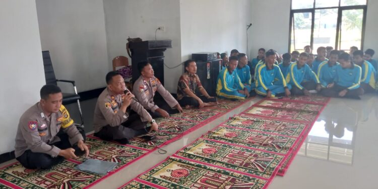 Kapolsek Beri Ragam Himbauan Kamtibmas ke Pelajar SMKN 1 Tanjung Raya