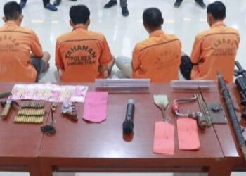 Pecatan TNI AL Beli Narkoba Pakai Uang Palsu di Lampung Timur