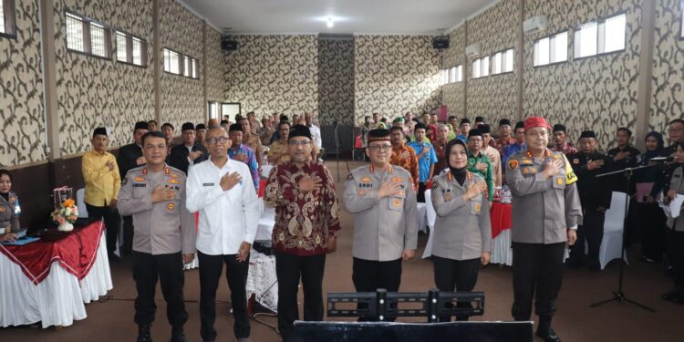 Menggugah Kesadaran Kolektif: Terorisme Musuh Kita Bersama