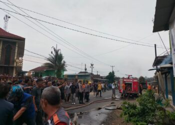 Rumah Janda Tua di Gedong Tataan Kebakaran