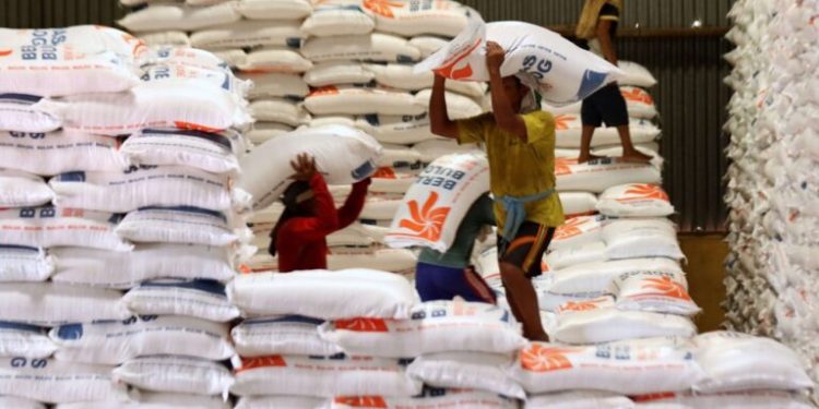 Beras Agustus Mengguyur Mesuji: 201.600 Kilogram Bantuan Buat 20.160 KPM!