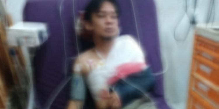 Bacok Pundak Kenalan di Cafe Mesuji