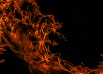 Rumah dan Uang Jadi Abu di Bandar Agung Lampung Timur