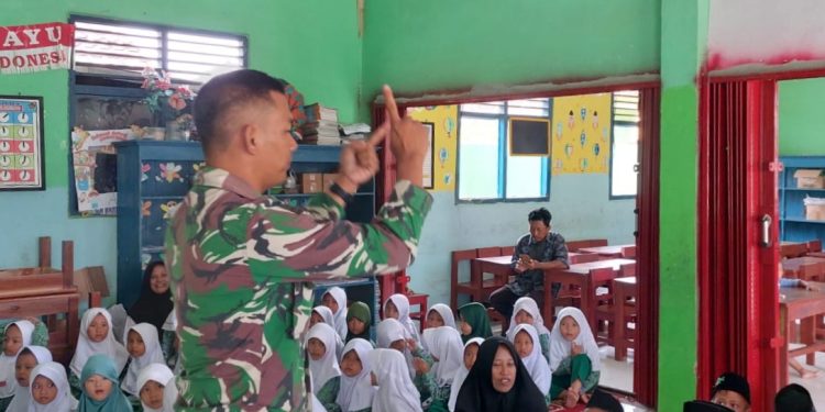 Satgas TMMD Bina Karakter Siswa RA Darussalam