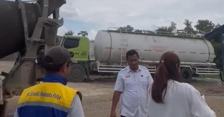 Batching Plant di Sukaraja Nuban Disoal LSM Libra